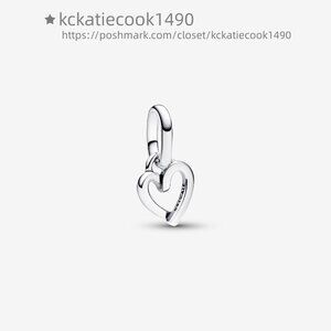 Pandora Pandora ME Freehand Heart Mini Dangle Charm